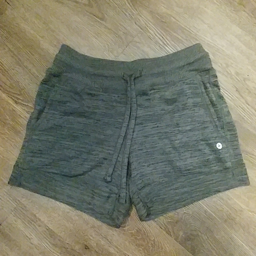 90 Degree Shorts NWOT